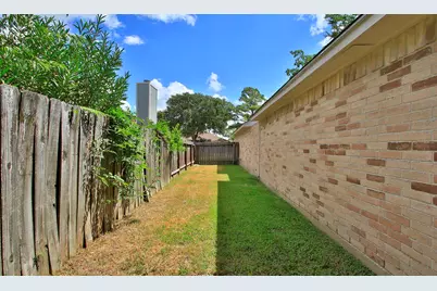2115 Foundary Drive E, Katy, TX 77493 - Photo 39