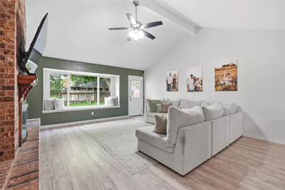 4850 Kentington Drive, Alvin, TX 77511 - Photo 15