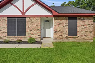 4850 Kentington Dr, Alvin, TX 77511 - Photo 3
