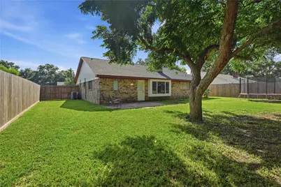 4850 Kentington Drive, Alvin, TX 77511 - Photo 25