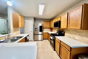 9610 Serenata Ct, Humble, TX 77396 - Photo 5