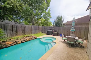 16514 Bluff Springs Dr, Houston, TX 77095 - Photo 7