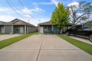 403 E Avenue G, Conroe, TX 77301 - Photo 19