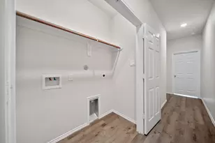 403 E Avenue G, Conroe, TX 77301 - Photo 15
