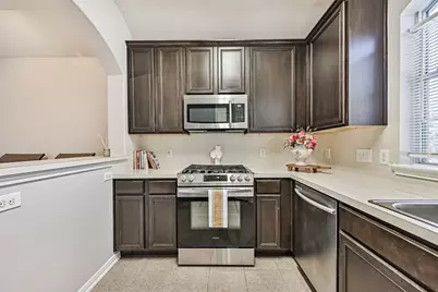 1726 Village Townhome Drive, Pasadena, TX 77504 - Photo 9