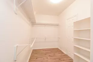 11305 Shoal Creek Dr, Pearland, TX 77584 - Photo 13