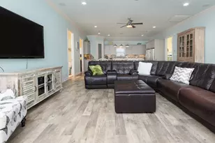 843 S Jack Rd, Crystal Beach, TX 77650 - Photo 27