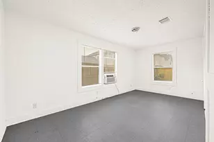 969 Wakefield Dr, Houston, TX 77018 - Photo 9