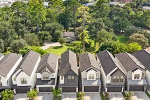 9015 Wellspring Dr, Houston, TX 77080 - Photo 27