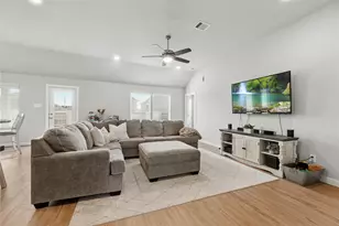 432 Ridge Palm Rd, Magnolia, TX 77354 - Photo 5