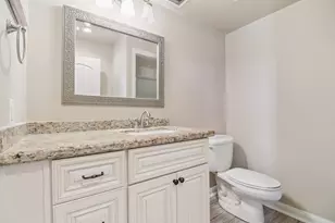 14246 Misty Meadow Ln, Houston, TX 77079 - Photo 11