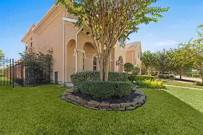 3108 S Cotswold Manor Drive, Houston, TX 77339 - Photo 5