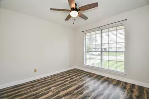 13910 Bonnercrest Dr, Houston, TX 77083 - Photo 17