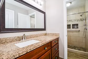 13910 Bonnercrest Dr, Houston, TX 77083 - Photo 13