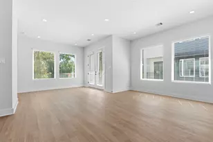 1406 Cedar Post Ln, Houston, TX 77055 - Photo 9