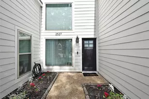 2527 Live Oak Dr, Rosenberg, TX 77471 - Photo 5