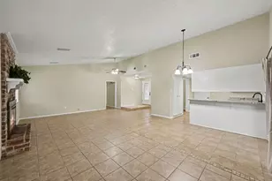 23327 Naples Dr, Spring, TX 77373 - Photo 11