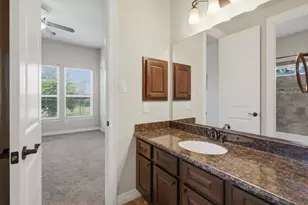 33107 Whickham Cir, Fulshear, TX 77441 - Photo 37