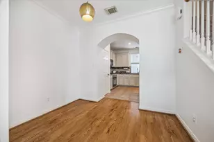 1714 Bailey St, Houston, TX 77019 - Photo 9