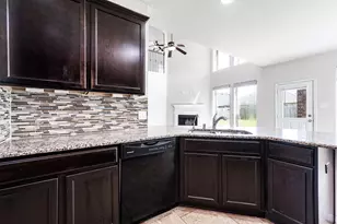 9619 Sumter Ct, Rosenberg, TX 77469 - Photo 11