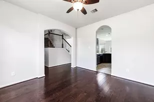 9619 Sumter Ct, Rosenberg, TX 77469 - Photo 5