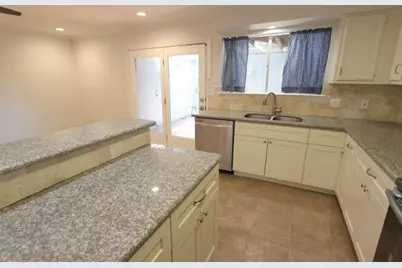 6511 Kenyon Lane, Bellaire, TX 77401 - Photo 15