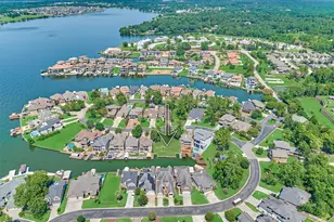 12342 Pebble View Dr, Conroe, TX 77304 - Photo 9