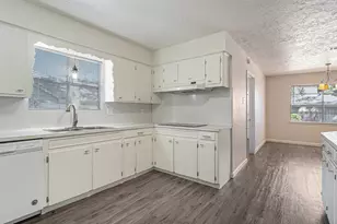 1003 Pear Tree Ln, Houston, TX 77073 - Photo 7