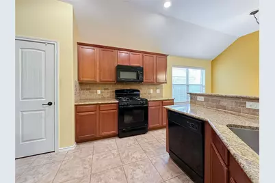 8635 Sweet Pasture Drive, Tomball, TX 77375 - Photo 7