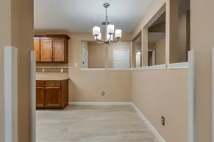 1418 Barrowgate Dr, Sugar Land, TX 77498 - Photo 25