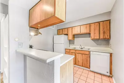 1516 Bay Area Boulevard #F16, Houston, TX 77058 - Photo 7