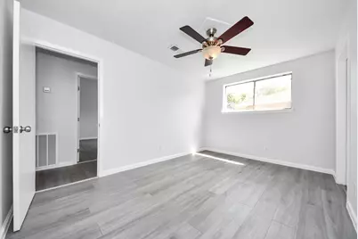 4710 Lotus Street, Houston, TX 77045 - Photo 31