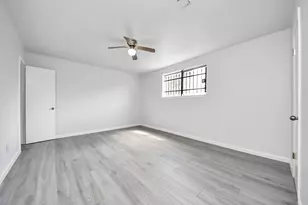 4710 Lotus St, Houston, TX 77045 - Photo 23