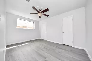 4710 Lotus St, Houston, TX 77045 - Photo 27