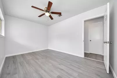 4710 Lotus Street, Houston, TX 77045 - Photo 29