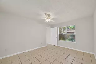 10555 Turtlewood Ct, Houston, TX 77072 - Photo 19