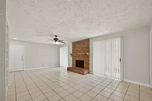 10555 Turtlewood Ct, Houston, TX 77072 - Photo 7