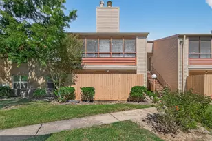 10555 Turtlewood Ct, Houston, TX 77072 - Photo 1