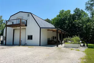 416 County Rd 28, Angleton, TX 77515 - Photo 5