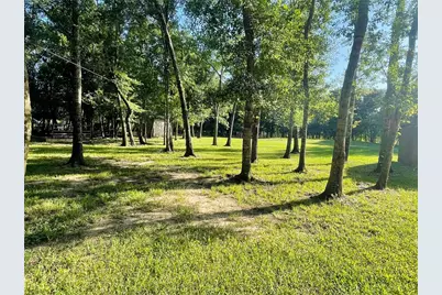 416 County Road 28, Angleton, TX 77515 - Photo 23