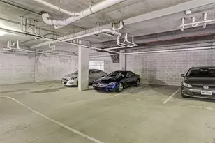 300 St Joseph Pkwy, Houston, TX 77002 - Photo 21