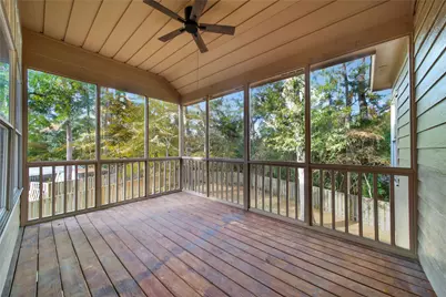 33 Mistyhaven Place, The Woodlands, TX 77381 - Photo 9