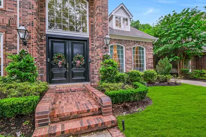 854 Plainwood Drive, Houston, TX 77079 - Photo 45