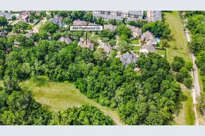 854 Plainwood Drive, Houston, TX 77079 - Photo 47