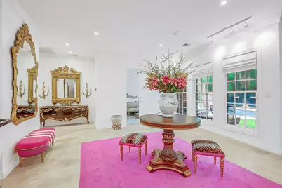 854 Plainwood Drive, Houston, TX 77079 - Photo 9