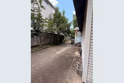 1523 Nevada Street, Houston, TX 77006 - Photo 7