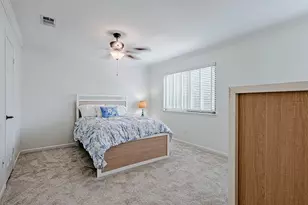 10307 Piping Rock Ln, Houston, TX 77042 - Photo 23