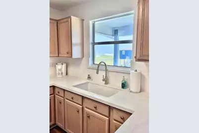 1426 Bluewater Highway, Surfside Beach, TX 77541 - Photo 7
