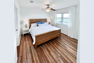 1426 Bluewater Highway, Surfside Beach, TX 77541 - Photo 11