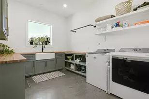 8854 Brookes Dr, Montgomery, TX 77316 - Photo 25